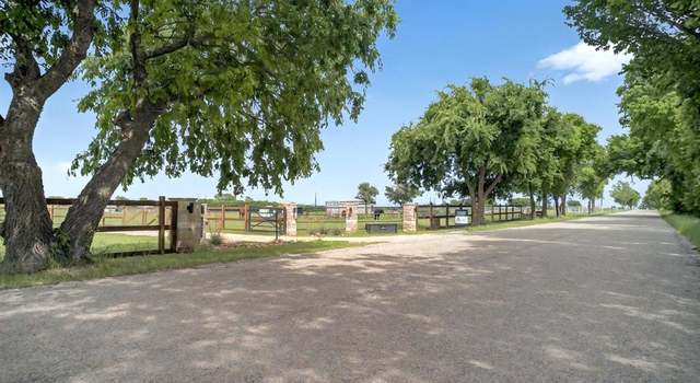 Photo of 14402 Stice Rd, Krum, TX 76249