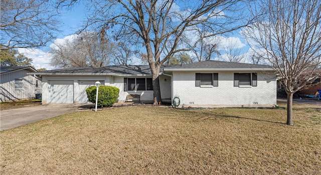 Photo of 2137 Hermanson Dr, Waco, TX 76710
