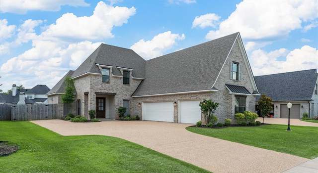 Photo of 628 Dumaine Dr, Bossier City, LA 71111