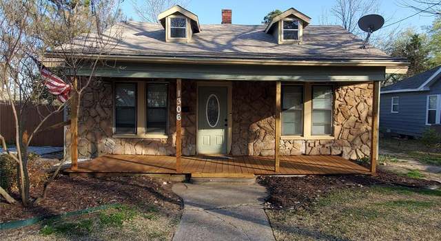 Photo of 1306 N Rockwall Ave, Terrell, TX 75160