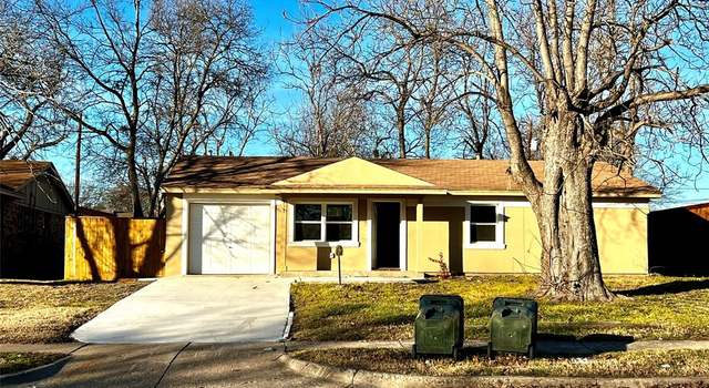 Photo of 717 Pleasant Valley Rd, Garland, TX 75040