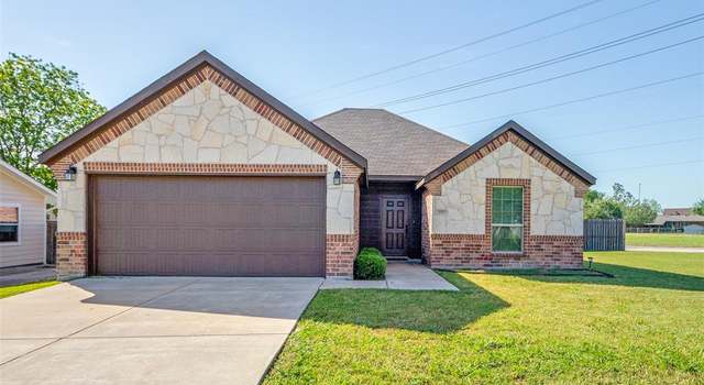 Photo of 2515 First St, Caddo Mills, TX 75135