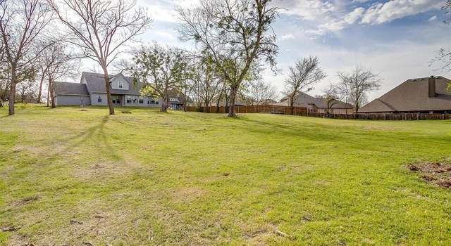 Photo of 57 Crown Rd, Willow Park, TX 76087