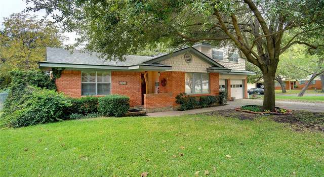 Photo of 1333 Karla Dr, Hurst, TX 76053