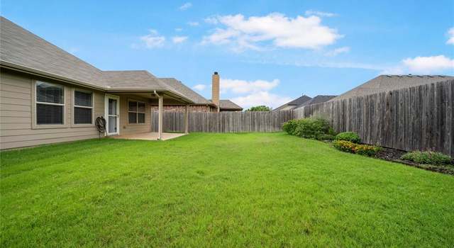 Photo of 717 Hawk Valley Dr, Little Elm, TX 75068