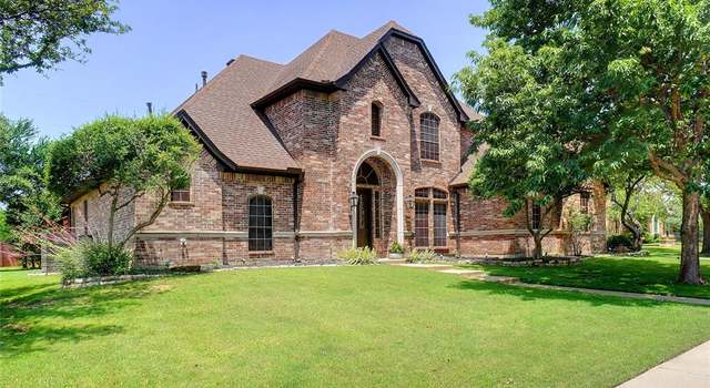 Photo of 1302 Kelly Green Ct, Keller, TX 76248