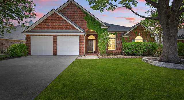 Photo of 5320 Big Bend Dr, Fort Worth, TX 76137