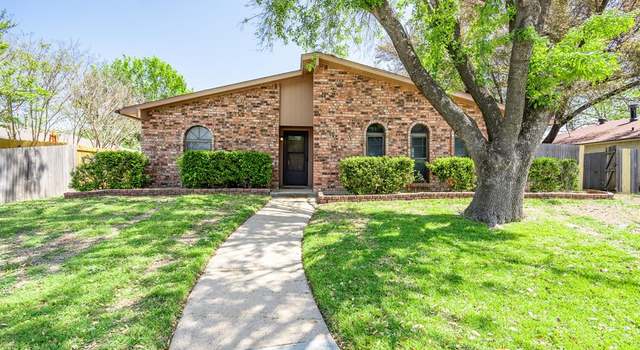 Photo of 3730 Pinoak Dr, Grand Prairie, TX 75052