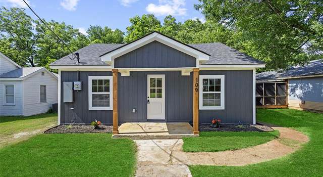 Photo of 109 Otis St, Whitesboro, TX 76273