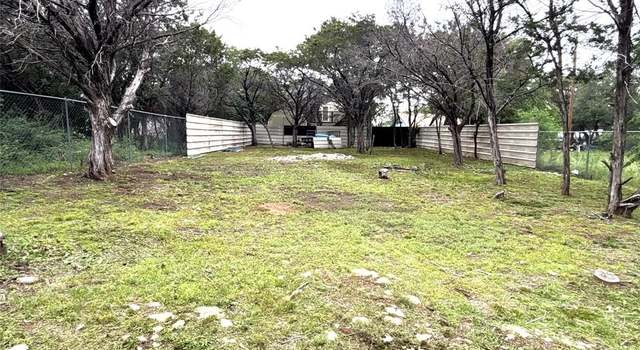 Photo of 2616 Cypress St, Granbury, TX 76048
