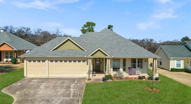 Photo of 418 Navajo Trl, Gainesville, TX 76240