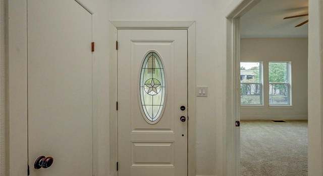Photo of 503 Colonial St, Fort Worth, TX 76111