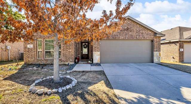 Photo of 912 Cheyenne Dr, Aubrey, TX 76227