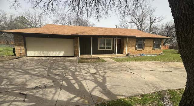 Photo of 104 Hickory Ln, Hickory Creek, TX 75065
