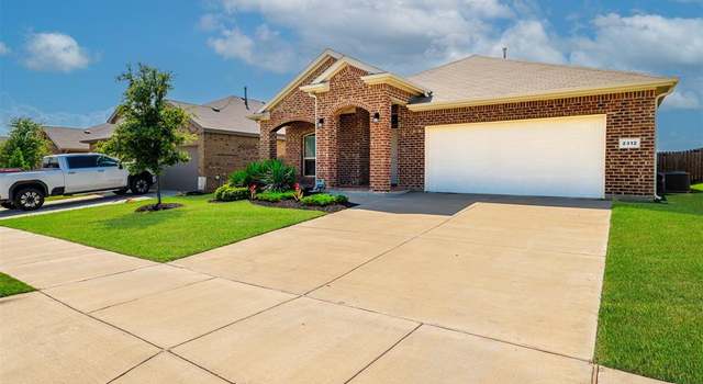 Photo of 2312 Goodnight Ranch Dr, Weatherford, TX 76087