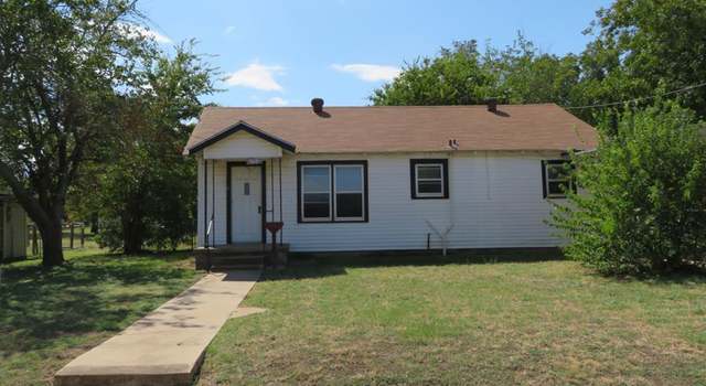 Photo of 608 E 8th St, Coleman, TX 76834