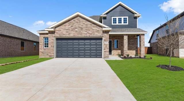 Photo of 111 Drovers Dr, Cleburne, TX 76031