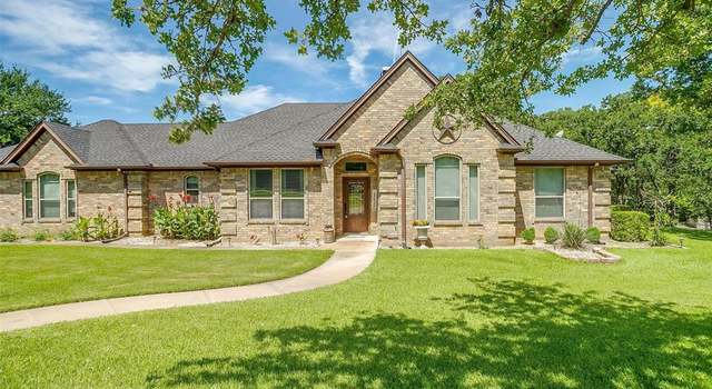 Photo of 128 Forest Creek Cir, Weatherford, TX 76088