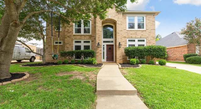 Photo of 6905 Spring Valley Way, Fort Worth, TX 76132