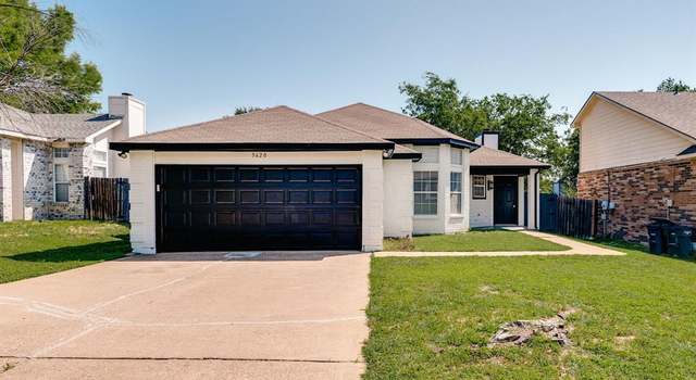 Photo of 5620 Shady Springs Trl, Fort Worth, TX 76179
