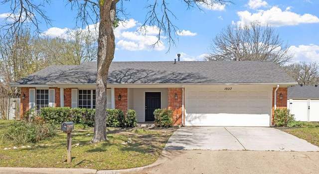 Photo of 1027 Aspen Ln, Mansfield, TX 76063