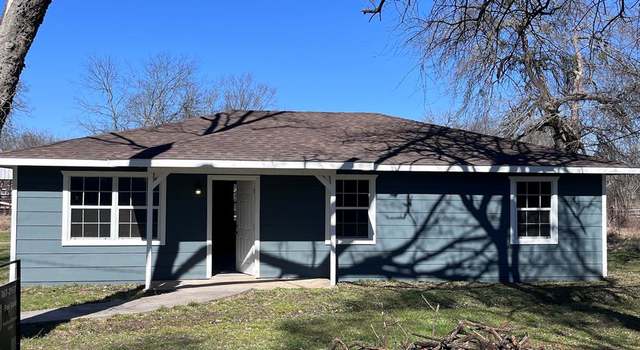 Photo of 82 County Road 3271, Ben Franklin, TX 75415
