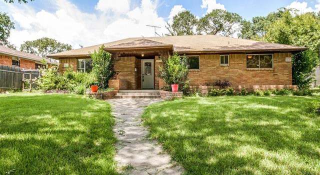 Photo of 4720 Crownpoint Cir, Dallas, TX 75232
