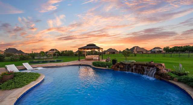 Photo of 308 Pioneer Ct, Mclendon Chisholm, TX 75032