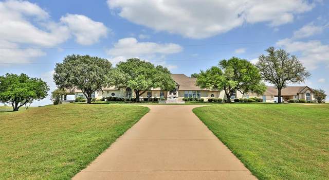 Photo of 2005 Lakeshore Dr, Cleburne, TX 76033