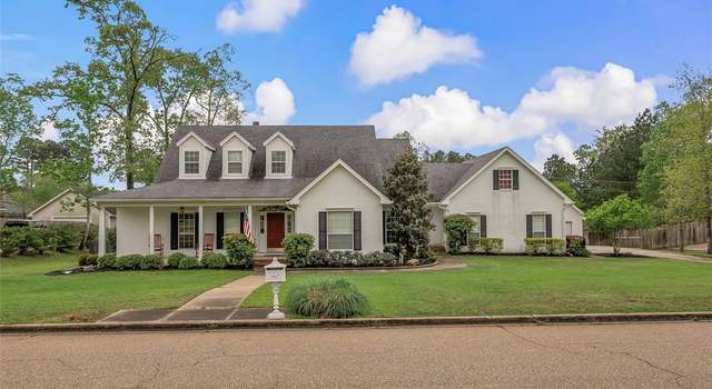 Photo of 1004 Ridgewood Cir, Minden, LA 71055