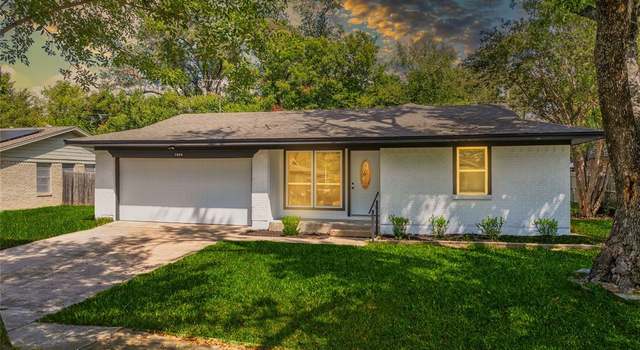 Photo of 1504 Nichols St, Ennis, TX 75119