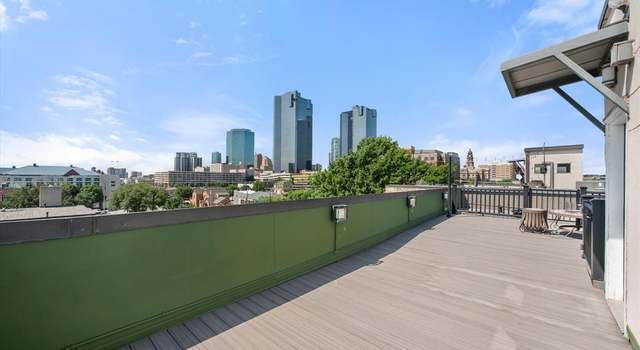 Photo of 612 Skyline Bluff Dr, Fort Worth, TX 76102