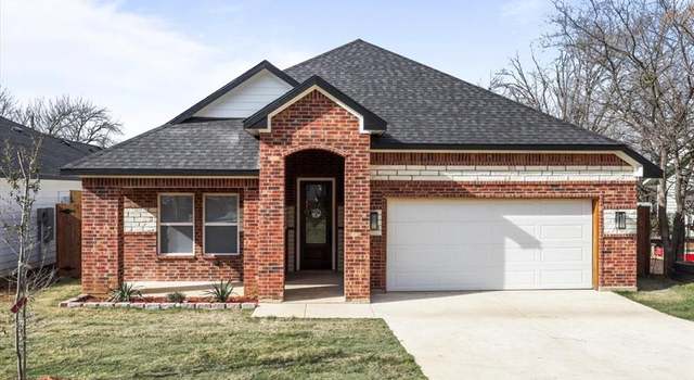 Photo of 1404 S Edgewood Ter, Fort Worth, TX 76105