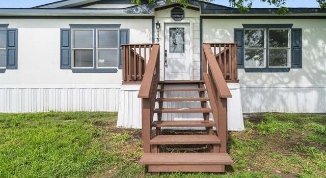 Photo of 120 Creasser Ln, Rhome, TX 76078