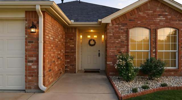 Photo of 848 Coppin Dr, Fort Worth, TX 76120