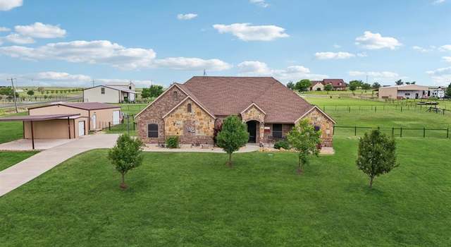 Photo of 149 Heritage Pkwy E, Decatur, TX 76234
