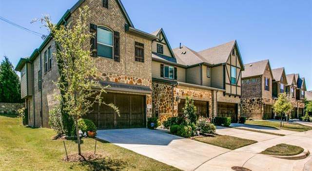 Photo of 1012 Brook Forest Ln, Euless, TX 76039