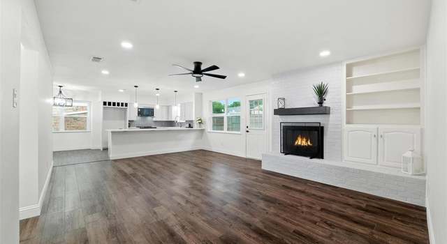 Photo of 2428 Meadow Crk, Bedford, TX 76021