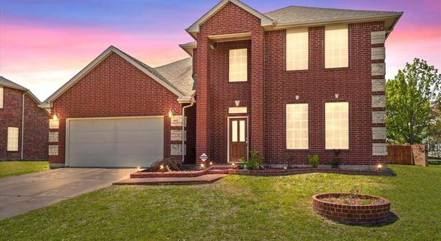 Photo of 1603 Willow Ln, Cedar Hill, TX 75104