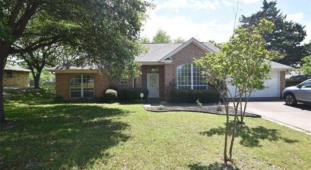 Photo of 706 Craig St, Hillsboro, TX 76645
