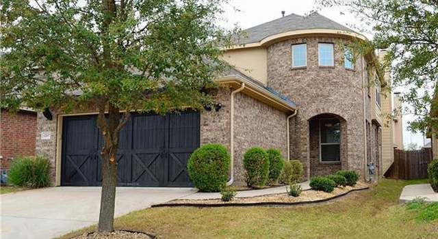 Photo of 12037 Walden Wood Dr, Fort Worth, TX 76244
