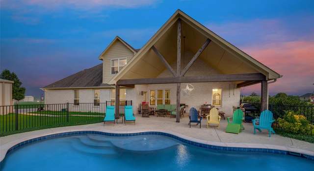 Photo of 5046 Red Oak Dr, Royse City, TX 75189