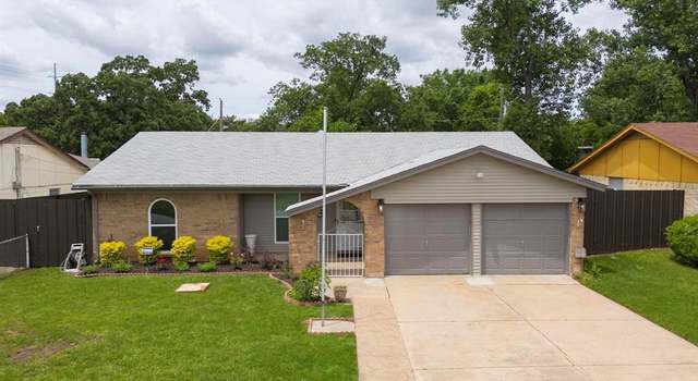 Property at 6912 Griggs St, Forest Hill, TX 76140, 4 beds, 2 baths