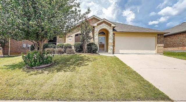 Photo of 763 Ruby Ct, Burleson, TX 76028