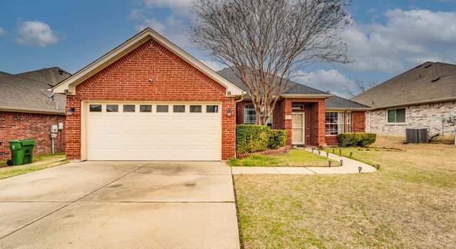 Photo of 817 Ogden Dr, Arlington, TX 76001