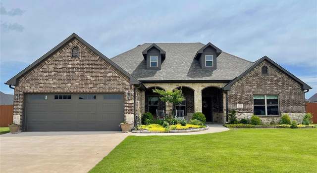 Photo of 810 Shirley Jean Ln, Collinsville, TX 76233