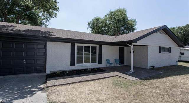 Photo of 6917 Overhill Rd, Fort Worth, TX 76116