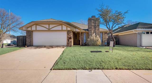Photo of 3217 Laurel Oaks Ct, Garland, TX 75044