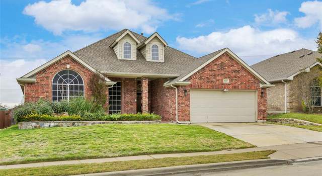 Photo of 10145 Red Bluff Ln, Fort Worth, TX 76177