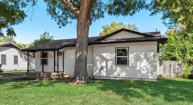 Photo of 1329 Parkmont Dr, Garland, TX 75041